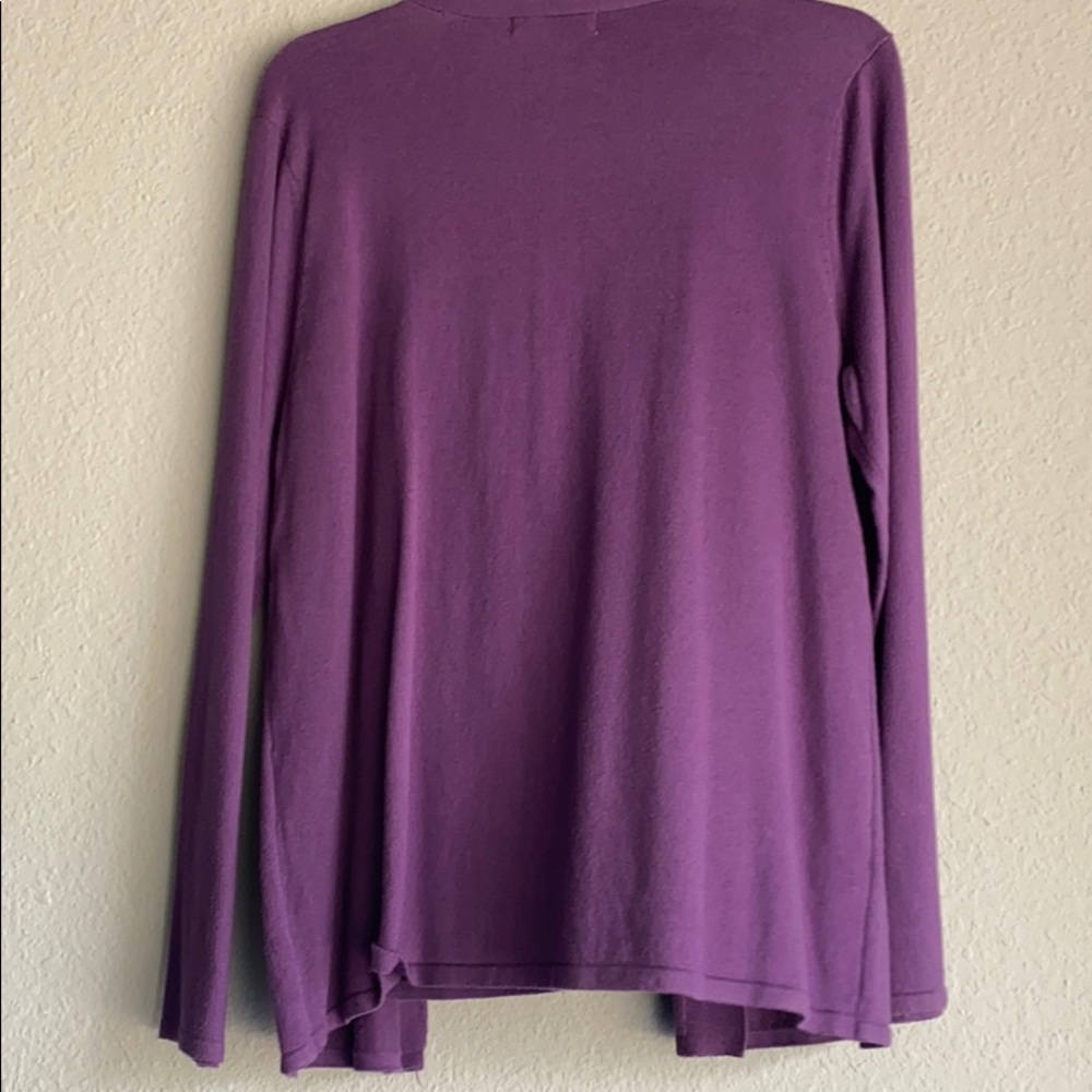 Sweater - Picture 4 of 4